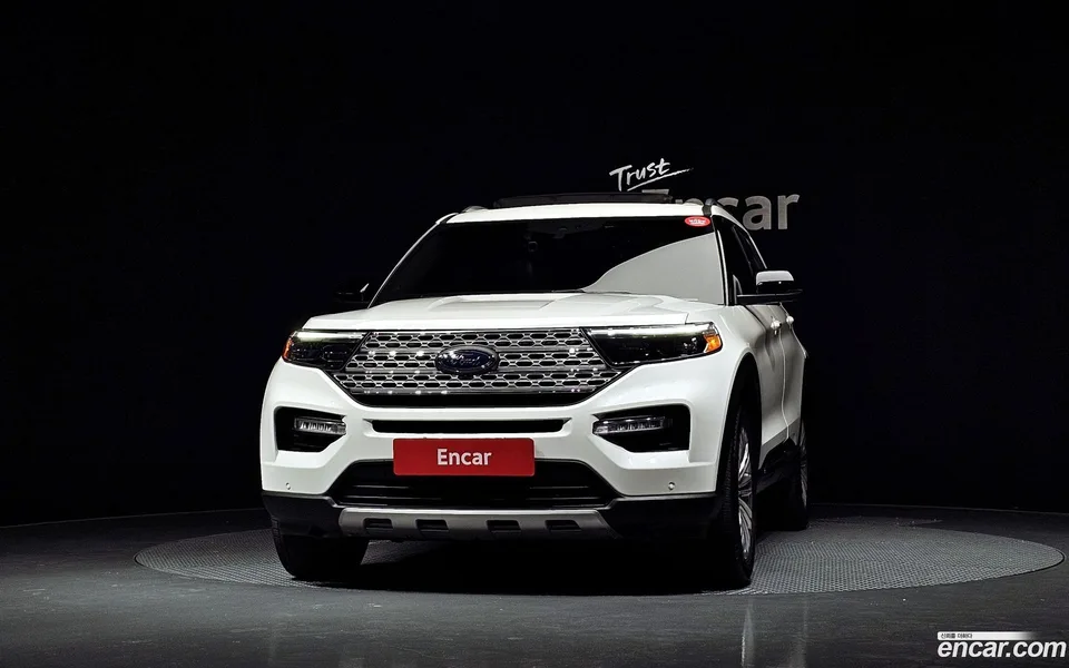 Ford Explorer 2.3 4WD 2022 — миниатюра 3