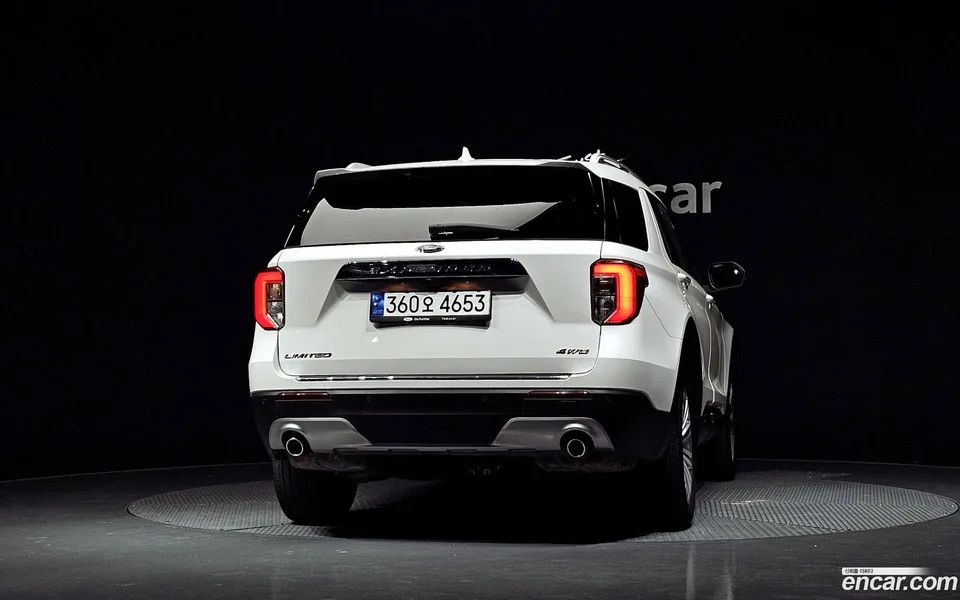 Ford Explorer 2.3 4WD 2022 — миниатюра 4