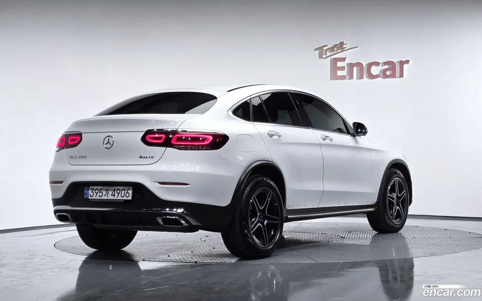 Mercedes-Benz GLC-Class GLC300 4MATIC 2023 — миниатюра 2