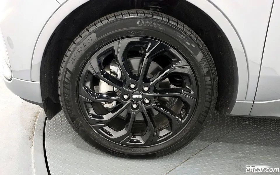 Lincoln Nautilus 2.0 AWD 2024 — миниатюра 5