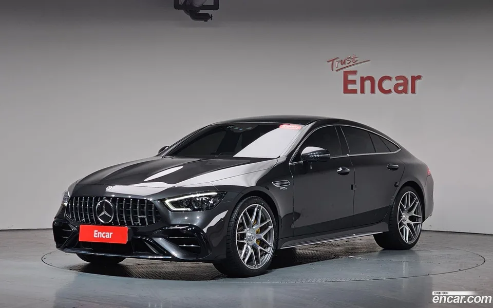 Mercedes-Benz AMG GT 4 43 4MATIC+ 2023 — фото 1, купить с доставкой в Москву