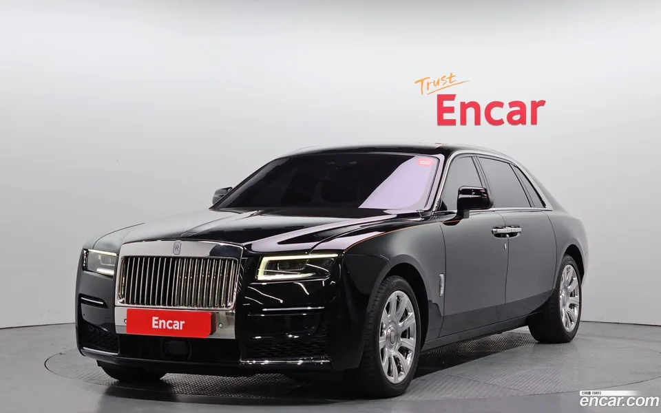 Rolls-Royce Ghost 6.7 EWB V12 2022 — фото 1, купить с доставкой в Москву