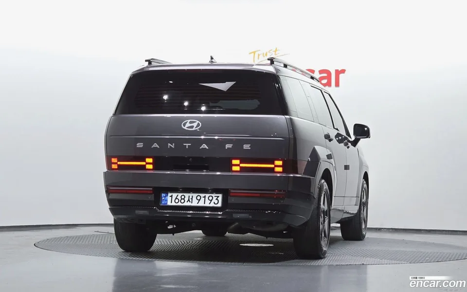 Hyundai SantaFe HEV 1.6 2WD 2023 — миниатюра 4