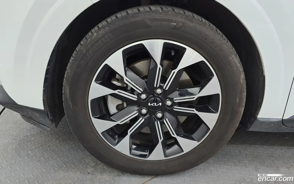 Kia Carnival 9 2023 — миниатюра 5
