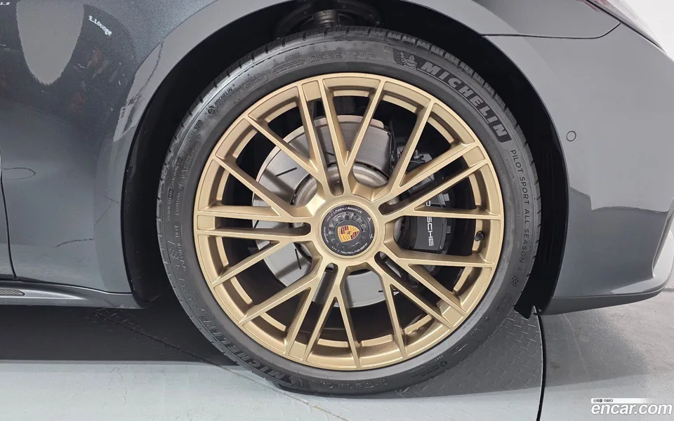 Porsche Panamera (976) 4.0 GTS 2025 — миниатюра 5