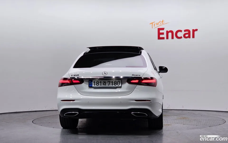 Mercedes-Benz E-Class E350 4MATIC AMG Line 2023 — миниатюра 4