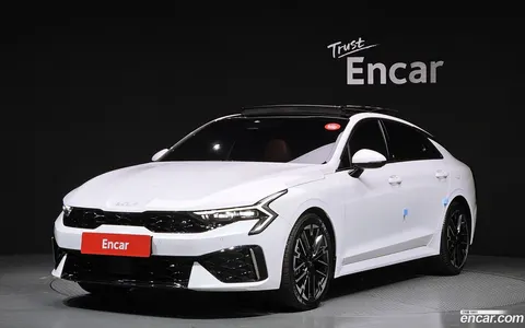 Kia K5 2025 купить в Москве