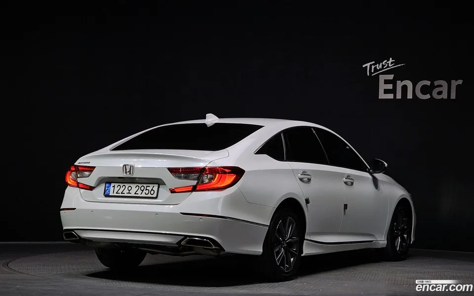 Honda Accord 1.5 2022 — миниатюра 2