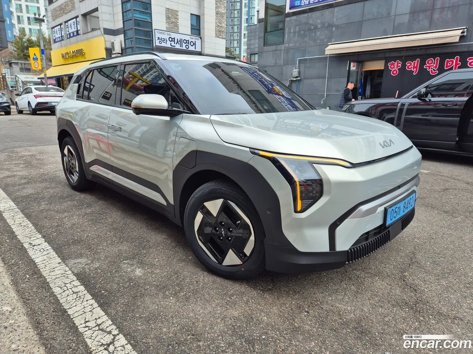 Kia EV3 2WD 2025 — миниатюра 2