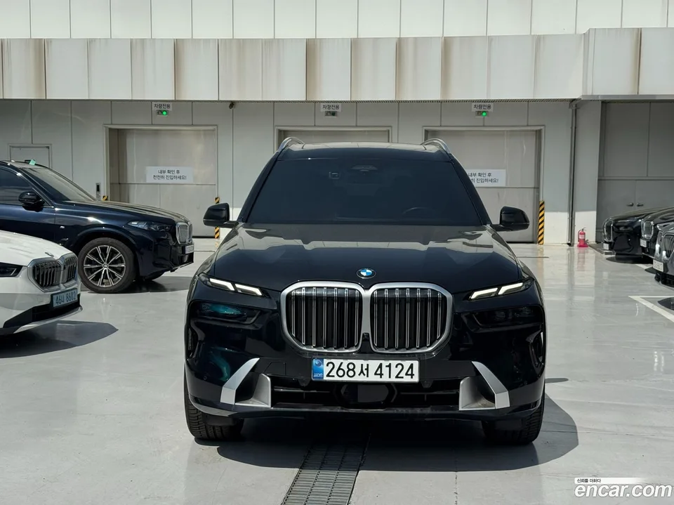 BMW X7 xDrive 40i 6 2024 — миниатюра 3