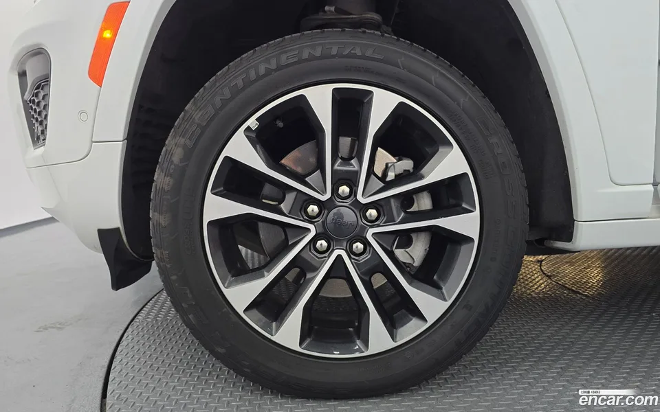 Jeep Grand Cherokee L 3.6 2022 — миниатюра 5