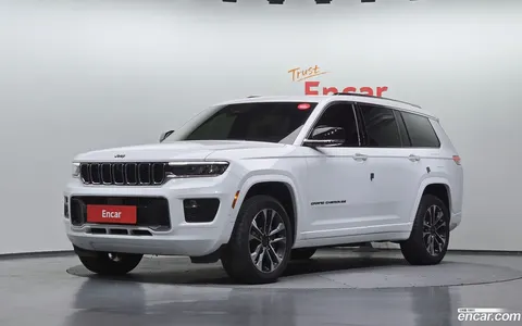 Jeep Grand Cherokee 2022 buy in Moscow