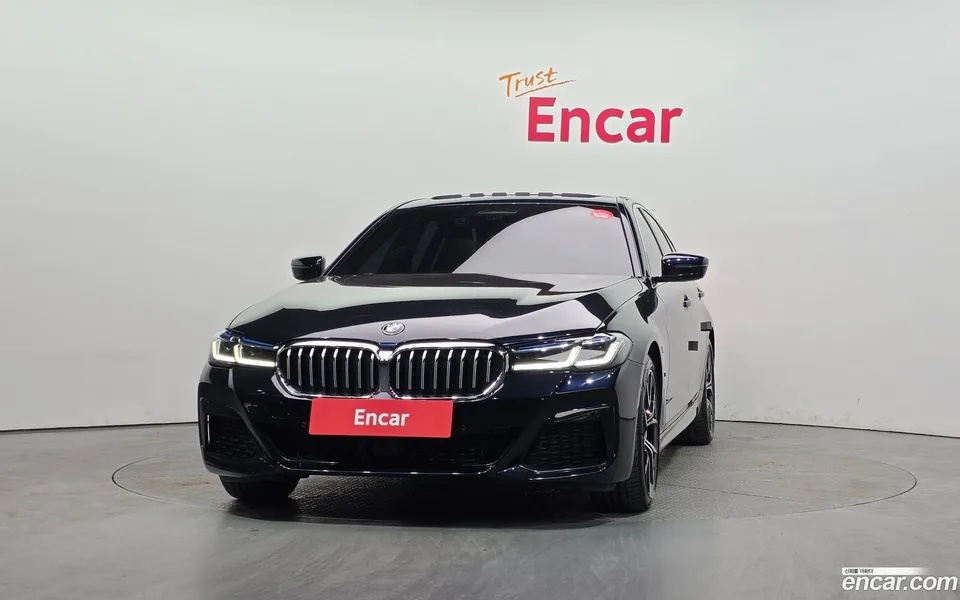 BMW 5 Series 530i M 2022 — миниатюра 3
