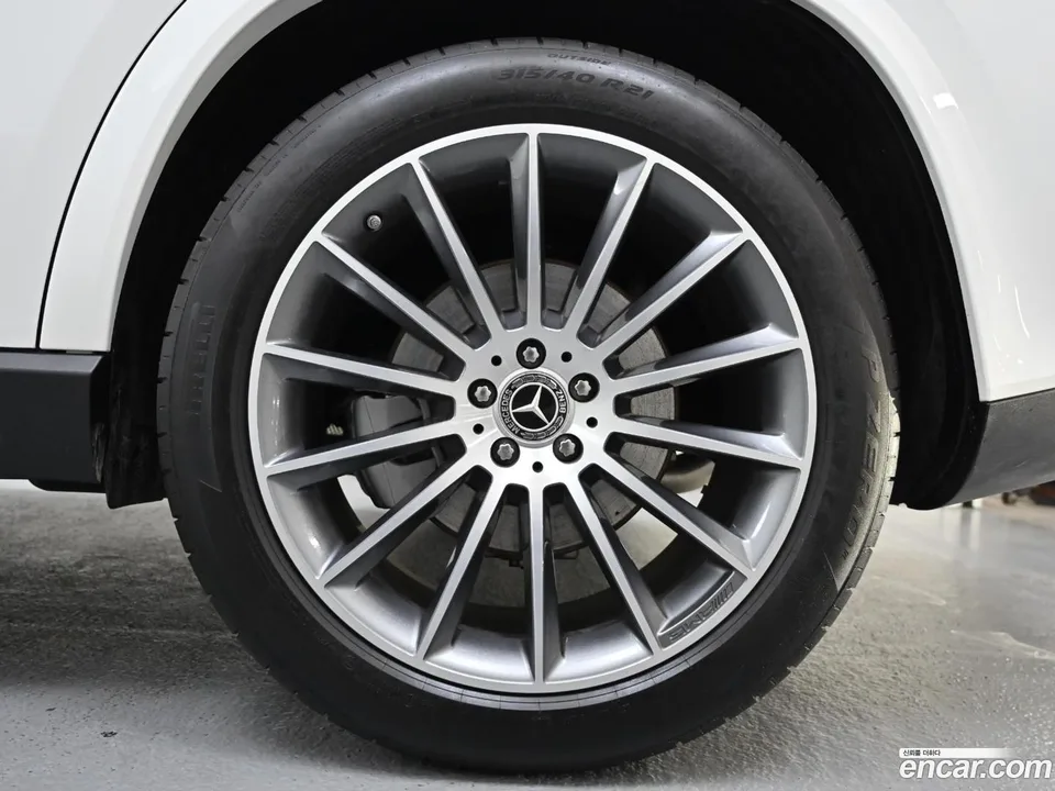 Mercedes-Benz GLE-Class GLE450 4MATIC AMG Line 2025 — миниатюра 5