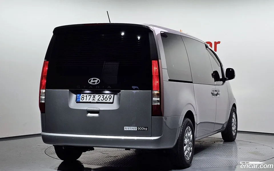 Hyundai Staria 3 2024 — миниатюра 2