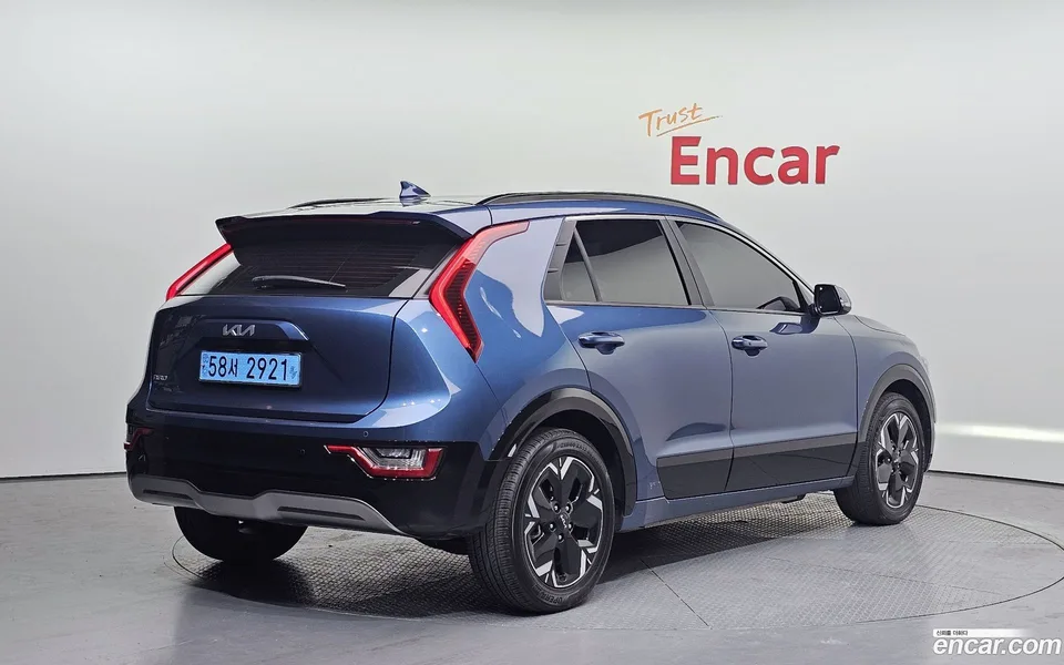 Kia Niro EV 2022 — миниатюра 2