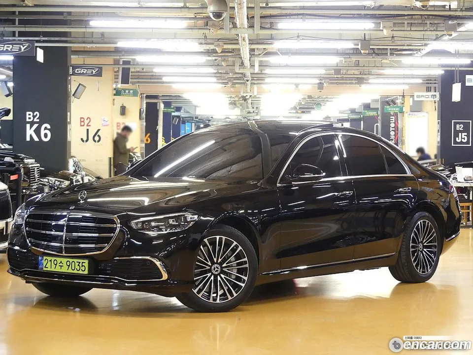 Mercedes-Benz S-Class S350 d 4MATIC 2025 — фото 1, купить с доставкой в Москву