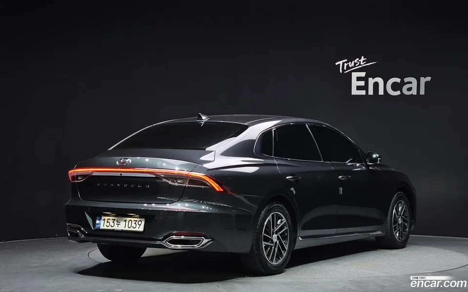 Hyundai Grandeur IG 2.5 2022 — миниатюра 2