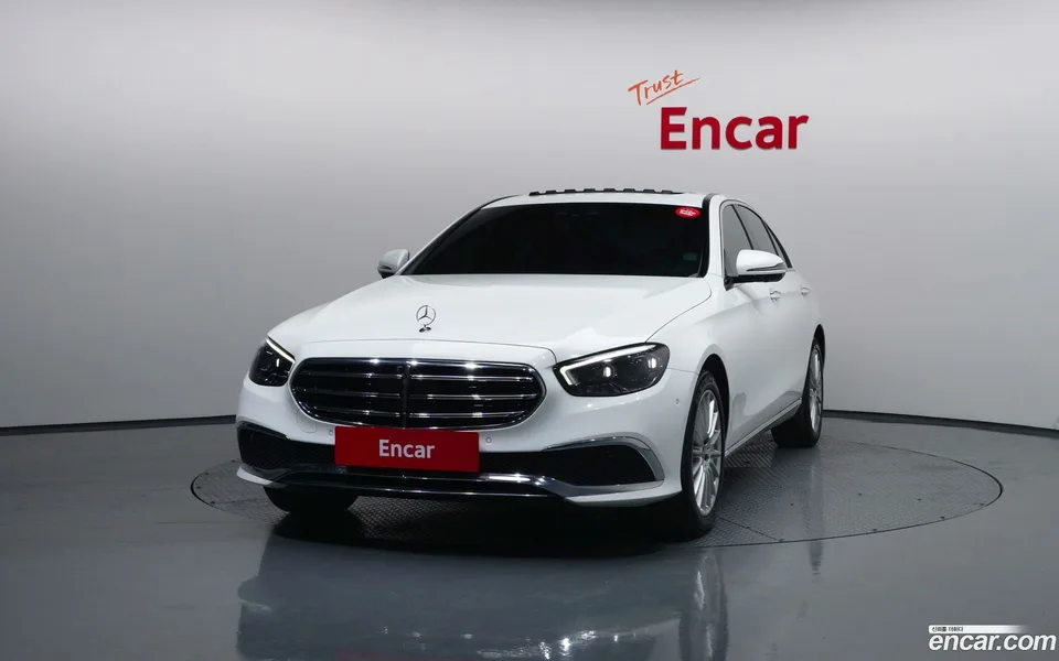 Mercedes-Benz E-Class E250 2022 — миниатюра 3