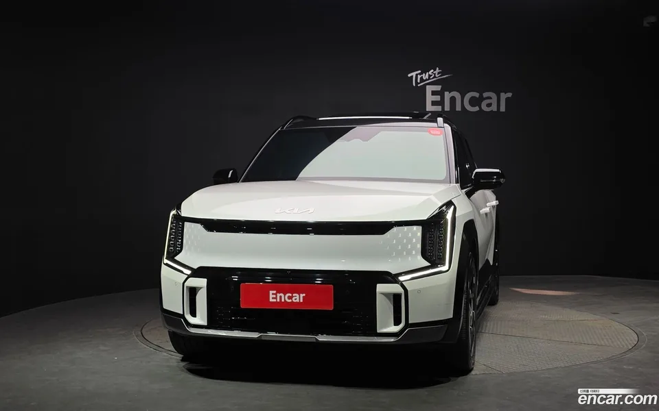 Kia EV9 4WD 2023 — миниатюра 3