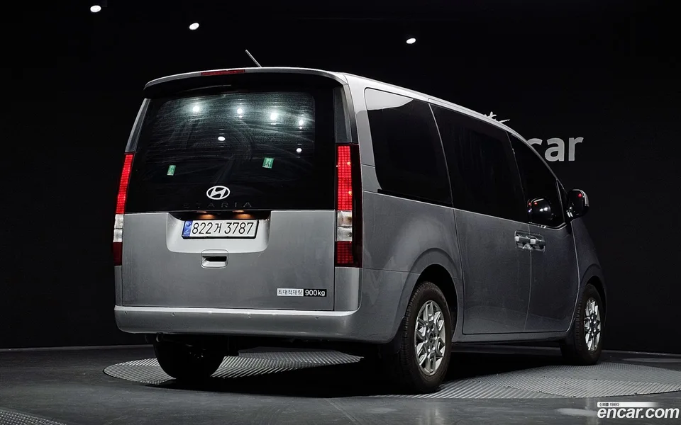Hyundai Staria 3 2025 — миниатюра 2
