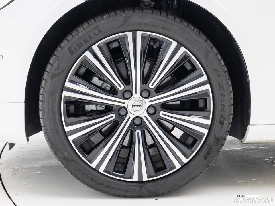 Volvo S90 B5 2024 — миниатюра 5