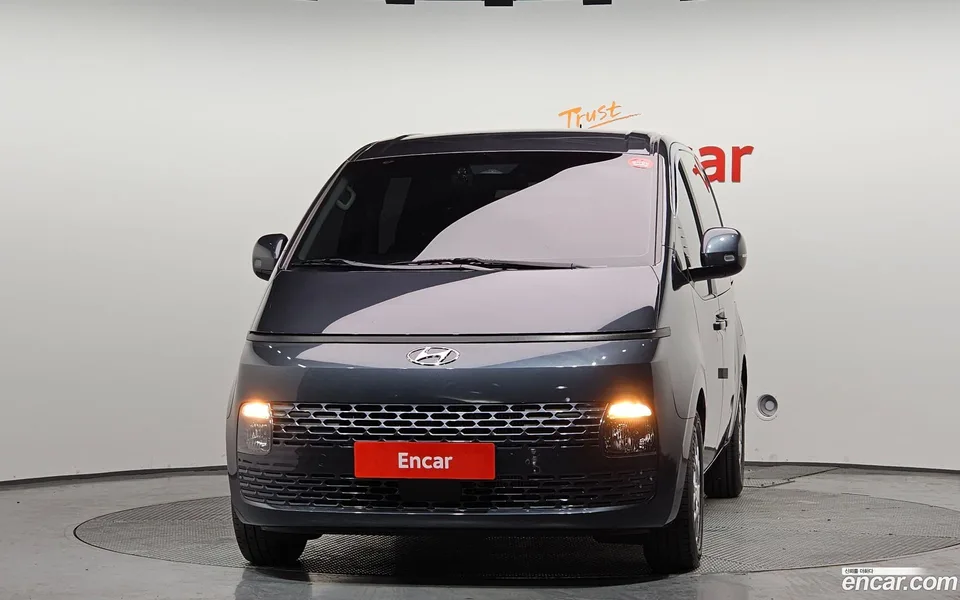 Hyundai Staria 5 2022 — миниатюра 3