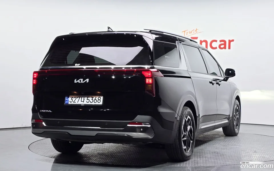 Kia Carnival 9 2025 — миниатюра 2