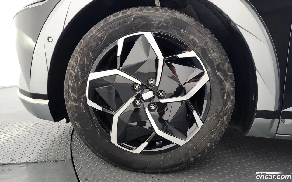 Hyundai Ioniq 5 2024 — миниатюра 5