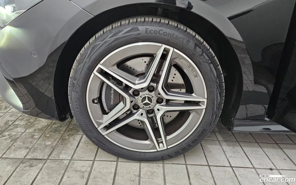 Mercedes-Benz CLA-Class CLA250 4MATIC 2024 — миниатюра 5