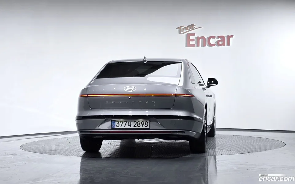 Hyundai Grandeur 2.5 2WD 2023 — миниатюра 4