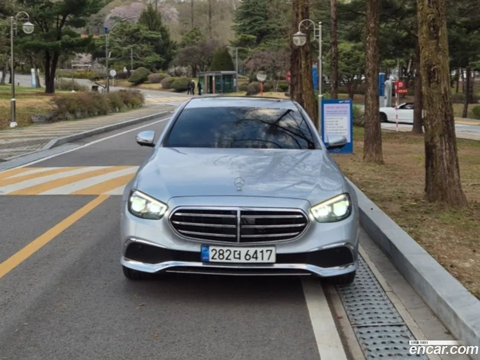 Mercedes-Benz E-Class E250 2022 — миниатюра 3