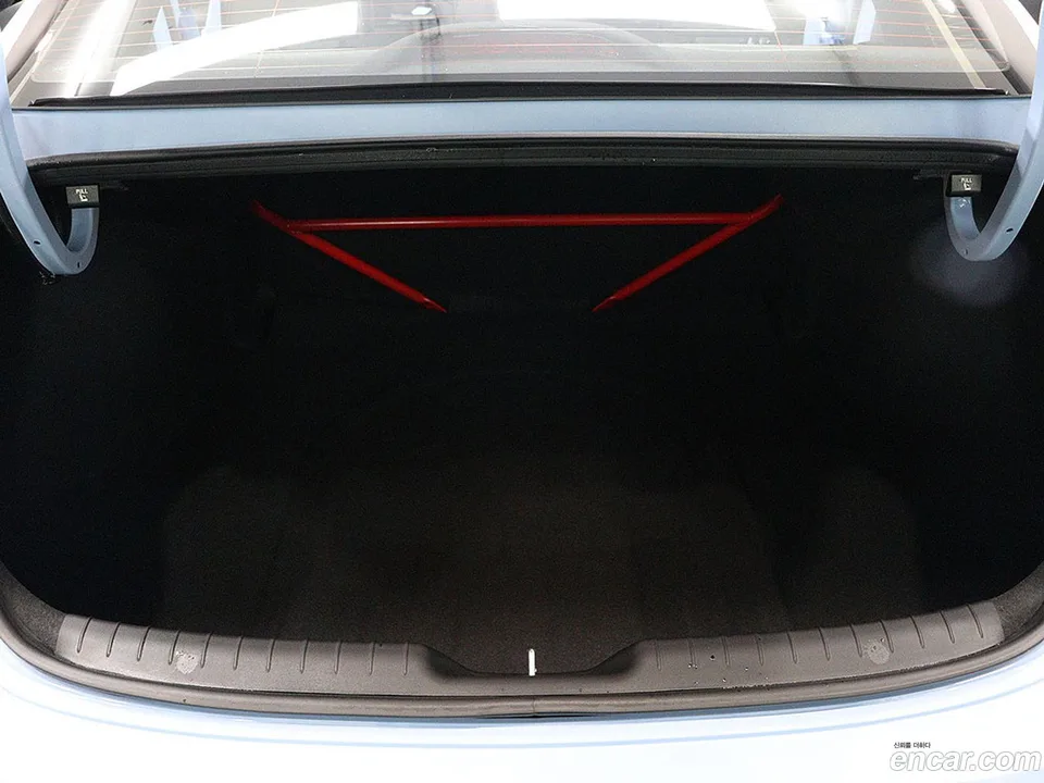 Hyundai Avante CN7 2.0 N 2025 — миниатюра 5