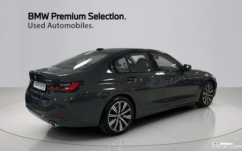 BMW 3 Series 320i 2025 — миниатюра 2