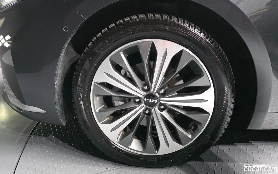 Kia K8 Hybrid 2024 — миниатюра 5