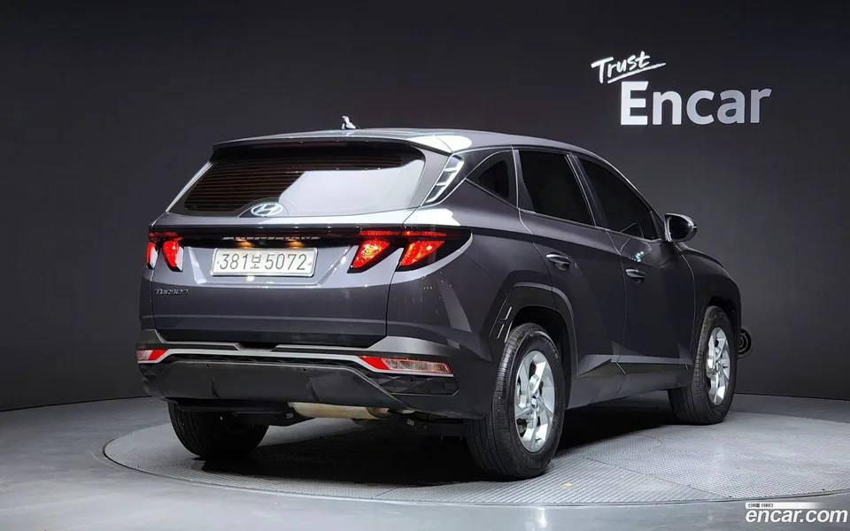 Hyundai Tucson 2.0 2WD 2023 — миниатюра 2