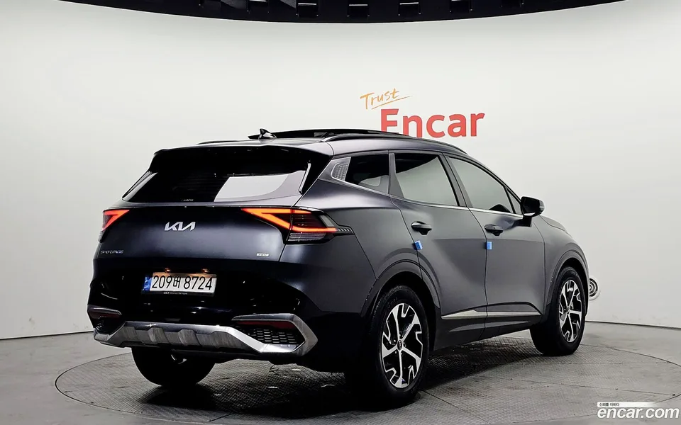 Kia Sportage Hybrid 2WD 2022 — миниатюра 2