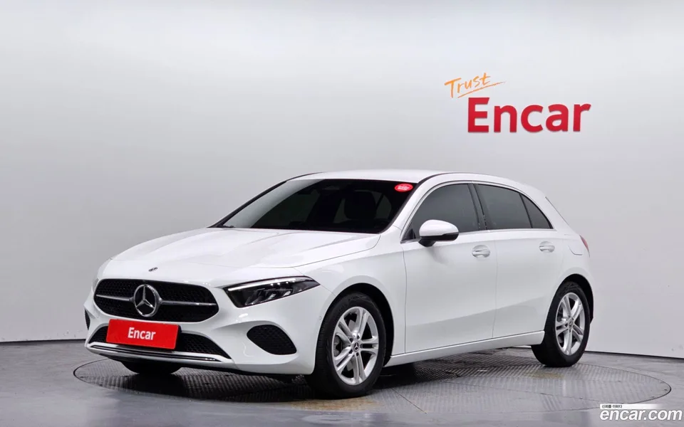 Mercedes-Benz A-Class A220 2025 — фото 1, купить с доставкой в Москву