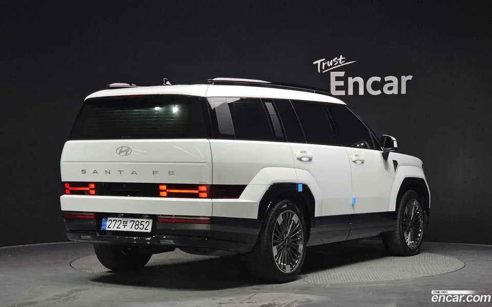 Hyundai Santa Fe HEV 1.6 4WD 2025 — миниатюра 2