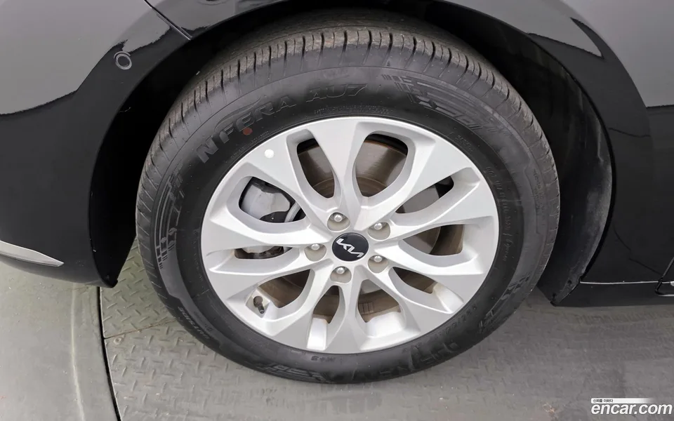 Kia K8 2.5 2WD 2023 — миниатюра 5