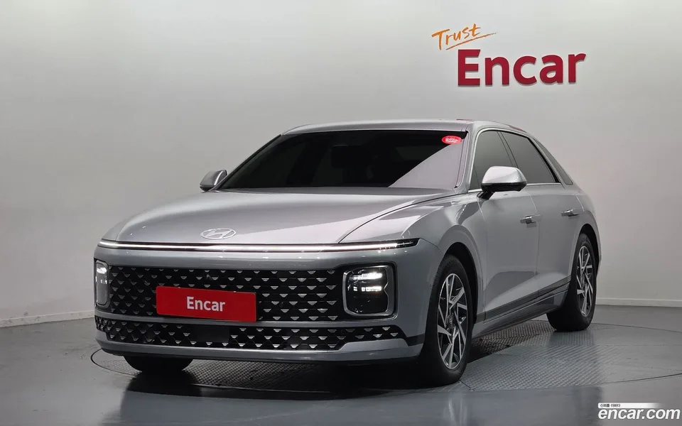 Hyundai Grandeur Hybrid 2023 — фото 1, купить с доставкой в Москву