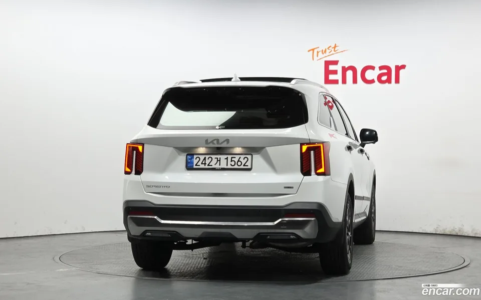 Kia Sorento HEV 1.6 2WD 2024 — миниатюра 4