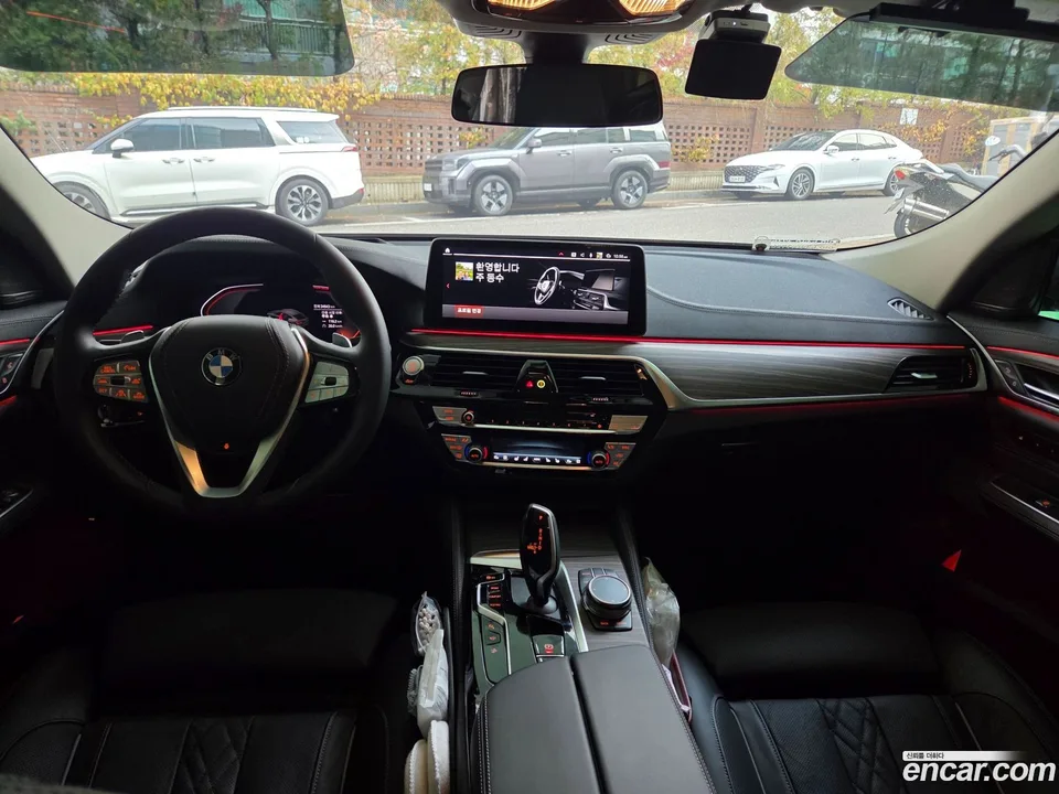 BMW 6 Series GT 630i xDrive 2024 — миниатюра 3