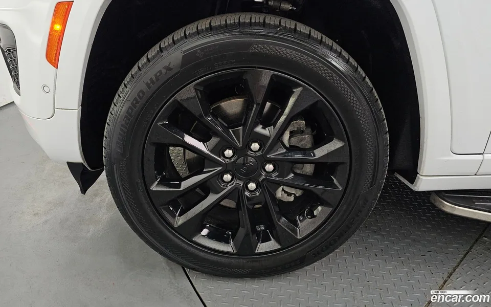 Jeep Grand Cherokee L 3.6 2022 — миниатюра 5