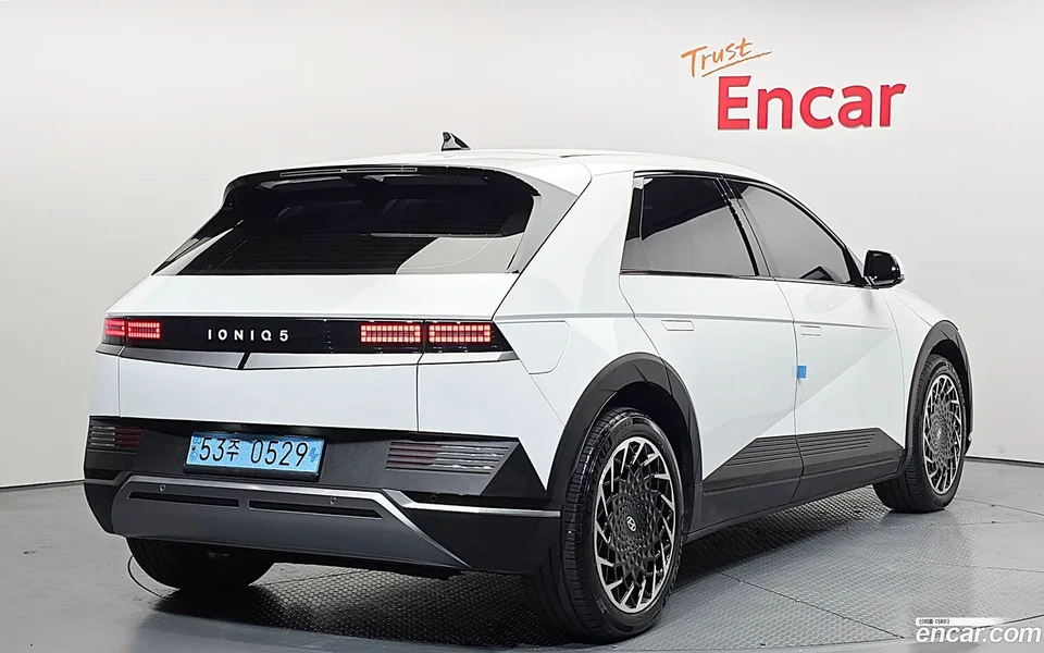 Hyundai Ioniq 5 2024 — миниатюра 2