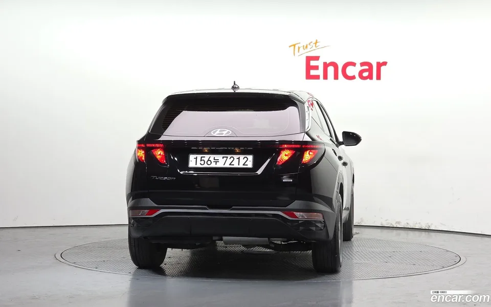 Hyundai Tucson 2.0 4WD 2023 — миниатюра 4