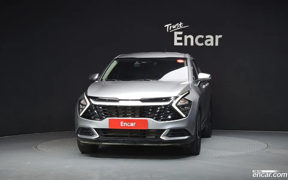 Kia Sportage 2.0 2WD 2023 — миниатюра 3