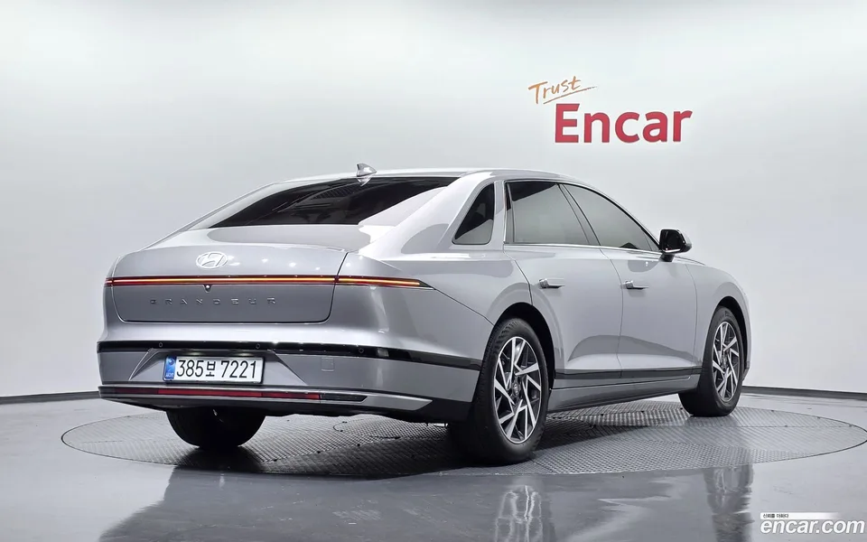 Hyundai Grandeur Hybrid 2025 — миниатюра 2