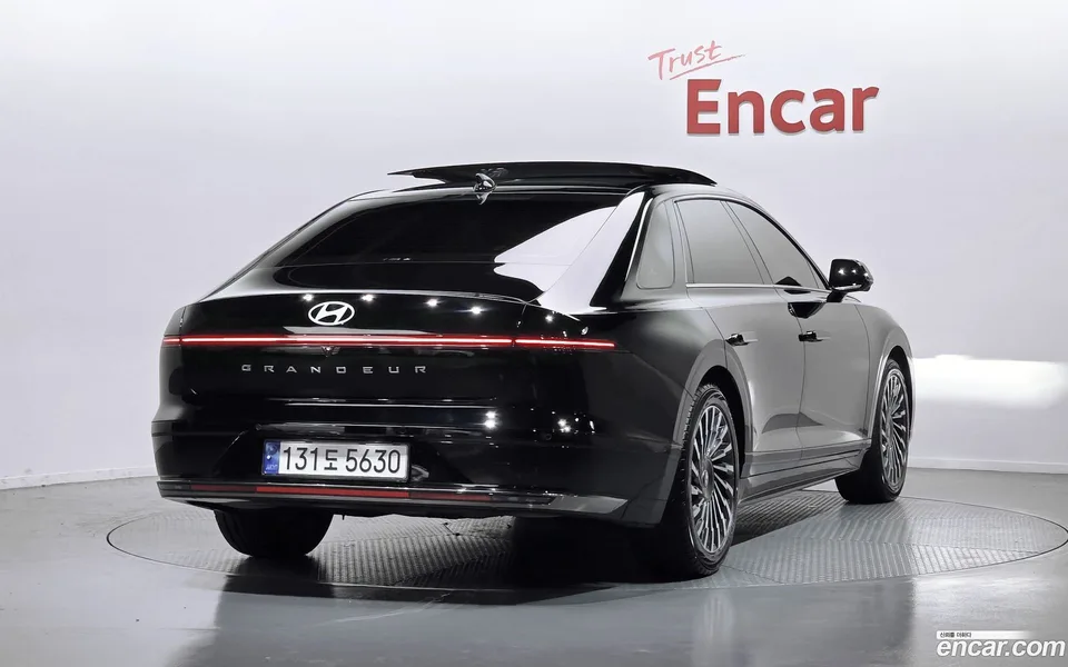 Hyundai Grandeur Hybrid 2023 — миниатюра 2