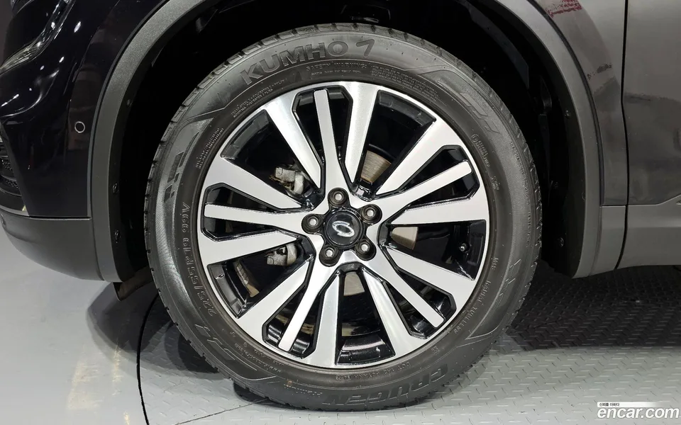 Renault Samsung QM6 2.0 LPe 2WD 2022 — миниатюра 5